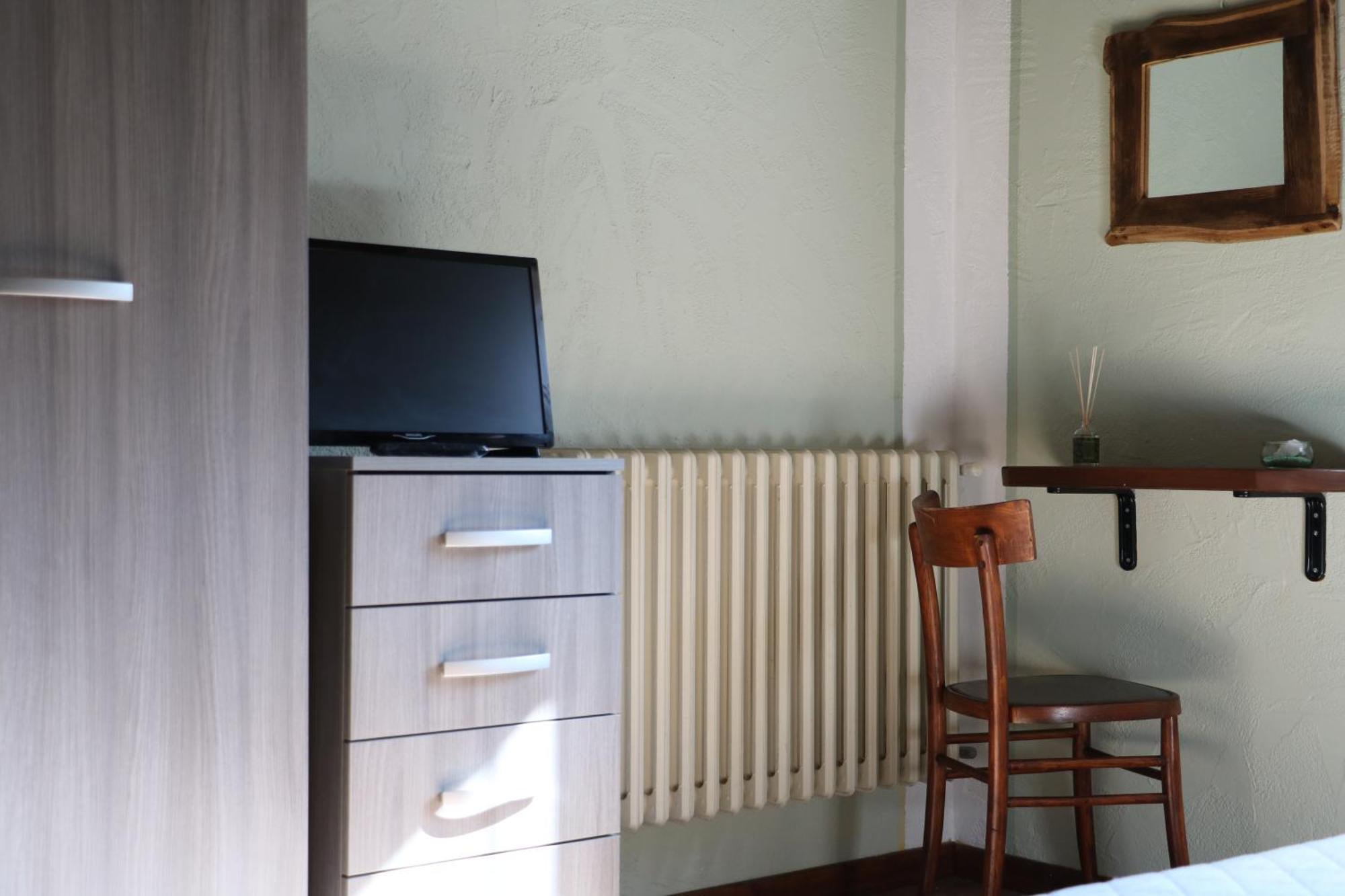 Casa Vacanze Le Primule Peveragno ภายนอก รูปภาพ